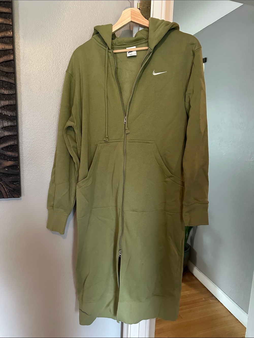 Nike Sportswear Phoenix Oversized Longline Hooded Full-Zip in Green - Size M
